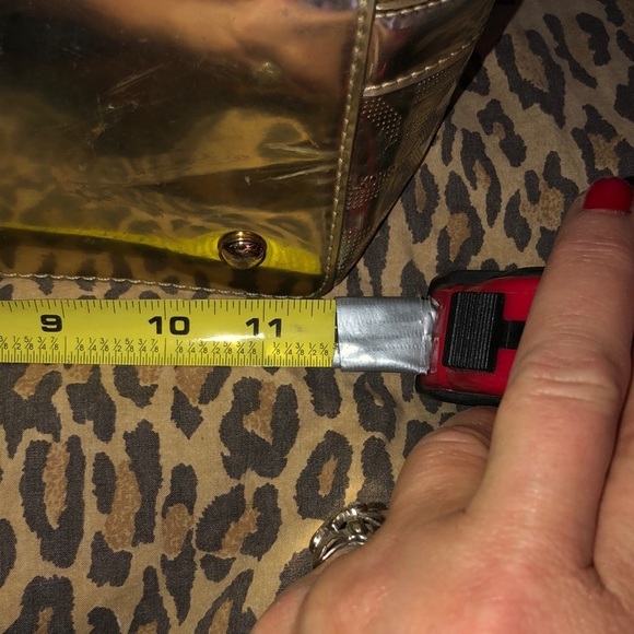 Micheal Kors XL gold metallic monogram tote wallet, slides available separately - Picture 10 of 13